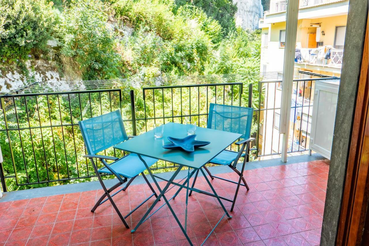 Linda's Home Sorrento Exteriör bild